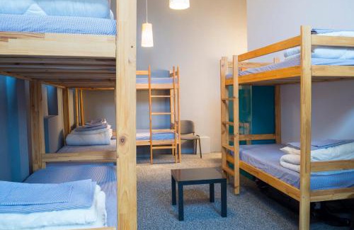 Srodmiescie Hostel | GO Hostel Rewolucji