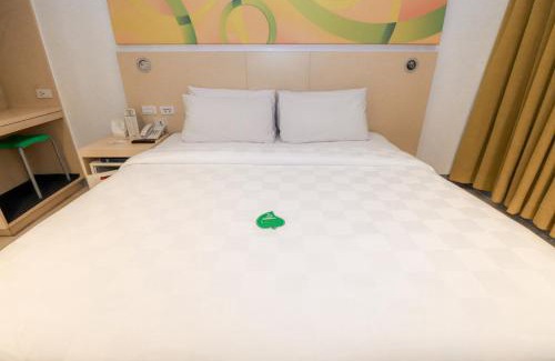 Ermita Hotel | Go Hotels Ermita, Manila
