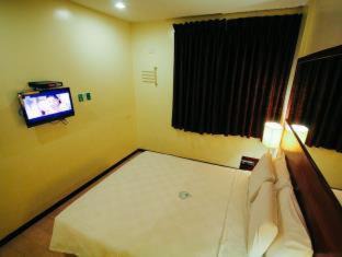 Bacolod Hotel | Go Hotels Plus Bacolod - Newly Renovated