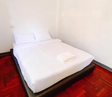 Bang Rak Apartment | GO INN Silom BTS Surasak สถานีสุรศักดิ์