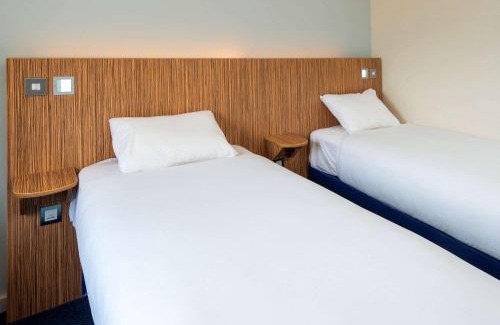Portishead Hotel | Go2 Portishead Marina Hotel