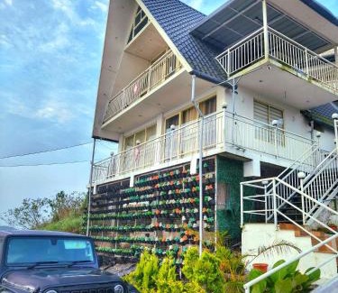 Pirmed House | Go2hills
