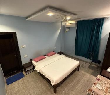 Vagator Bed & Breakfast | GOAROUND- Sita Comforts at Vagator Petrol Pump by Goaround Homes