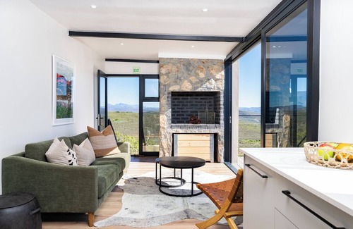 Bonnievale Cabin | Goats Window Luxury Safari Lodge