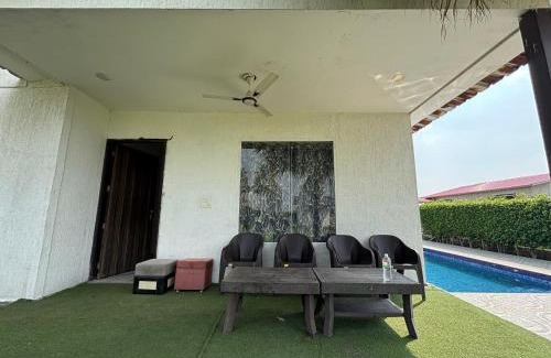 Noida House | GoBravo 48 -2BHK Farm with Pool & Lawn Sector 150 Noida