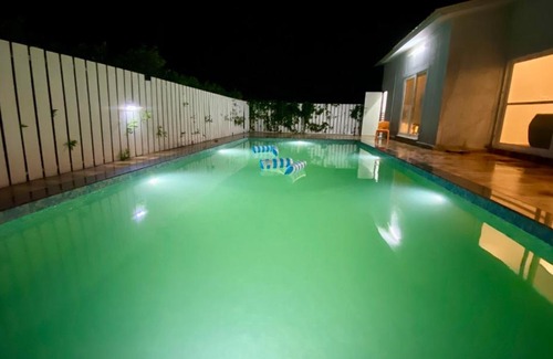 Noida House | GoBravo Farm-2Bhk Villa with Pool, Sec 150 Noida