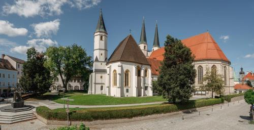 Altotting House | Gockerlwirt & PilgerPension