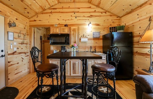 Fredericksburg Cabin | God's Country Cabins- Hope I Recently Built