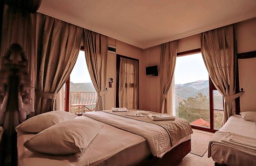 Seferihisar Hotel | Godence Hotel Restoran