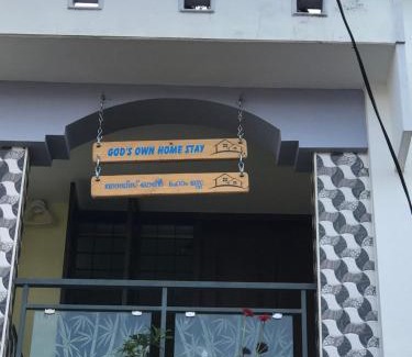 Kochi Bed & Breakfast | Gods own home stay