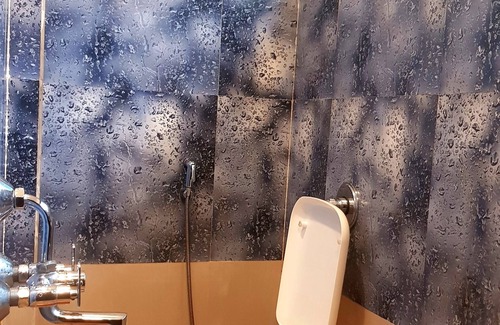 Fatona Hotel | Godwill Kimo Guest House