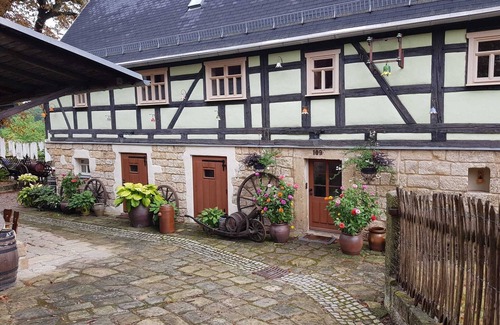 Kurort Gohrisch Apartment | Gohrischer Hof Anno 1798 Vacation in the middle of Saxon Switzerland