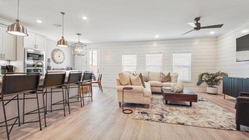 Sunnyside House | Goin Coastal by Nautical Properties Vacation Rentals