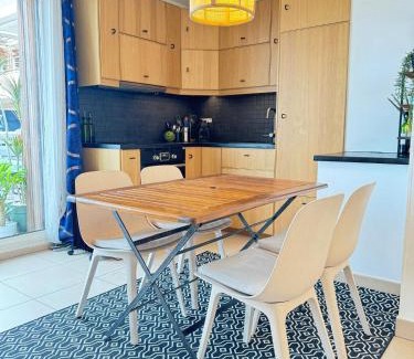 Sete Apartment | Gokotta, splendide T3 classé 3 étoiles, vue unique, piscine, garage