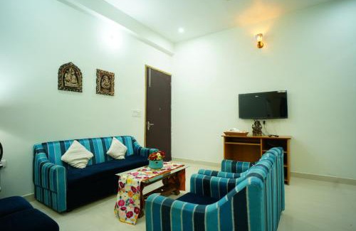 Sarnath Apartment | Gokul dham home stay