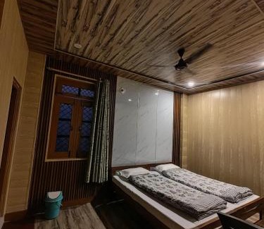 Narainkoti Bed & Breakfast | Gokul Guest House By Mero Pahad Stays & camp