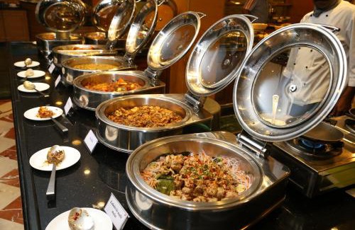 Kaloor Hotel | Gokulam Park Hotel & Convention Centre