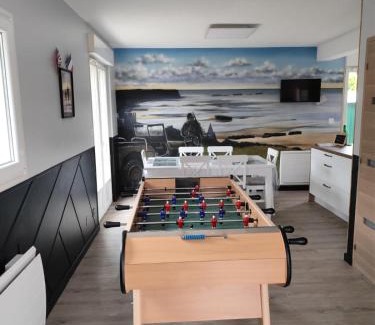 Ver-sur-Mer House | Gold beach gîte