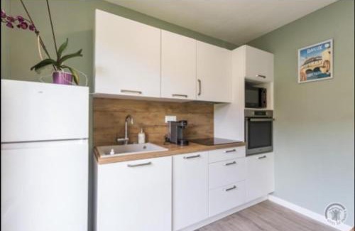Ver-sur-Mer House | Gold beach gîte