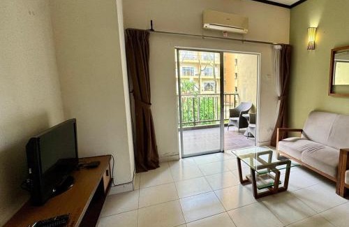 Endah Apartment | Gold Coast Morib Apartment