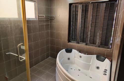 Endah Apartment | Gold Coast Morib Rerost By Sweetime