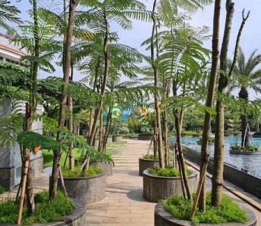 Pantai Indah Kapuk Apartment | gold coast pik , 1 br , netflix , sofa bed ,London