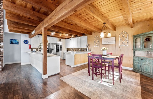 Placerville House | Gold Country Cabin -Pet Friendly