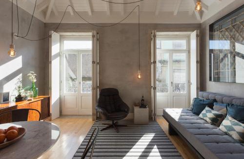 Centro / Baixa Apartment | Gold & Grey Loft Almada