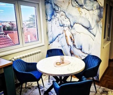 Cacak Apartment | Gold lux