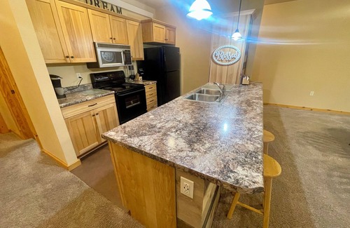 Hill City House | Gold Pan Hideaway