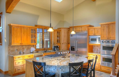 The Highlands House | Gold Run Lodge, 5-Bedroom, 5,254 Sq. Ft. Luxurious Ski Home