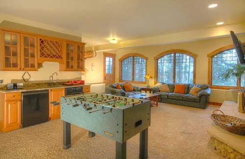 The Highlands House | Gold Run Lodge, 5-Bedroom, 5,254 Sq. Ft. Luxurious Ski Home