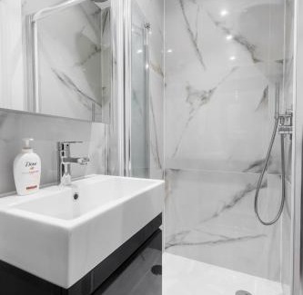 Hale House | Goldbeaters House