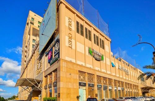 Lahore Apartment | Goldcrest Mall One Bedroom Penthouse DHA Phase 4