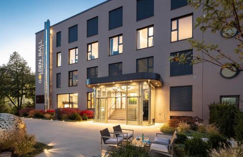 Munchen District Apartment | Golden Ball, Exclusive Serviced Apartments Munich