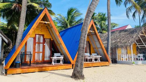 Trincomalee House | Golden Beach Cottages