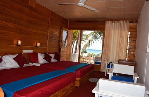 Trincomalee House | Golden Beach Cottages