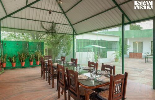 Jaipur District Villa | Golden Cove by VEO - Part of StayVista with Bonfire, Pool