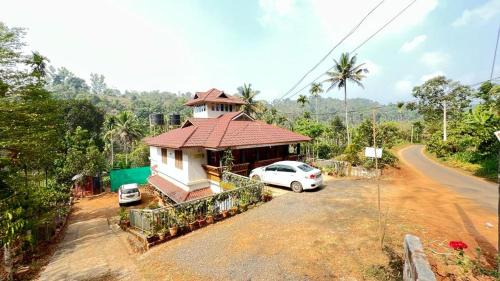 Thariyode House | Golden Cypress Resort with Pool -Wayanad