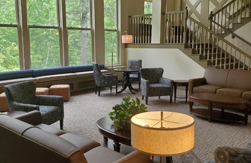 Waterville Valley Hotel | Golden Eagle Lodge Resort