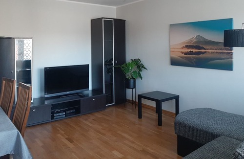 Tartu House | Golden Feather Suite - Tartu Home Apartments