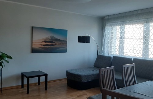 Tartu House | Golden Feather Suite - Tartu Home Apartments