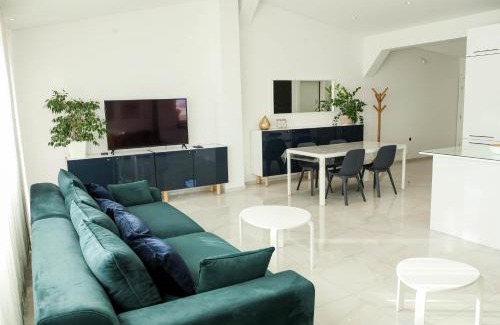 Ruma Apartment | Golden Gate 21