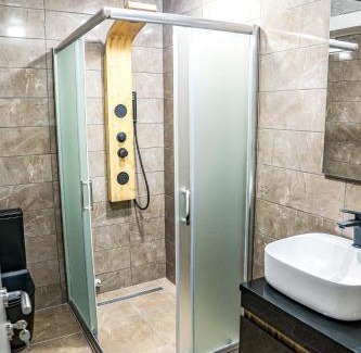 Veles Apartment | Golden Gish's apartments