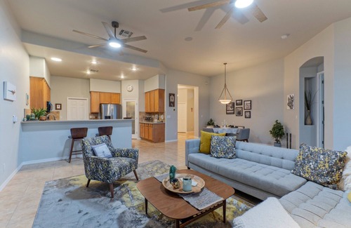 Gold Canyon House | Golden Golf & Mt VIEWS, Golfers/Hikers Paradise, Comm Htd Salt POOL & Spa