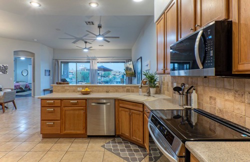 Gold Canyon House | Golden Golf & Mt VIEWS, Golfers/Hikers Paradise, Comm Htd Salt POOL & Spa