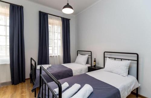 Tbilisi City Centre Hotel | Golden Grape