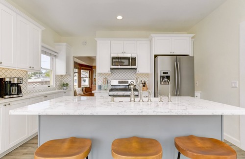 Golden Hill House | Golden Hill Craftsman remodeled Retreat Bungalow - San Diego at your Doorstep!