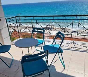 Loutsa House | Golden Horizon Haven