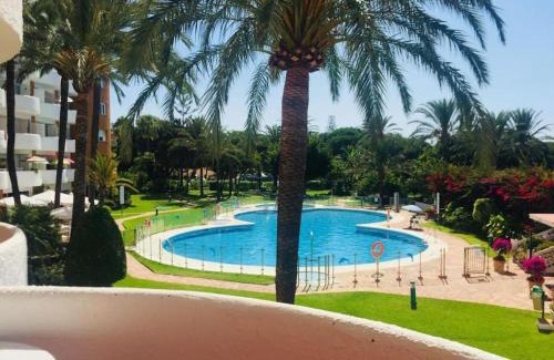 Urbanizacion Marbessa Apartment | GOLDEN HOUR Beachfront apartment Marbella
